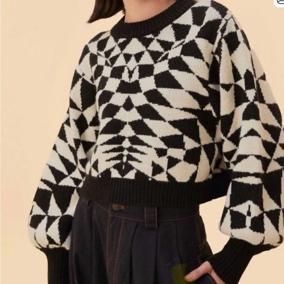 NWOT Farm Rio Geometric Black and Cream Sweater - Picture 3 of 5